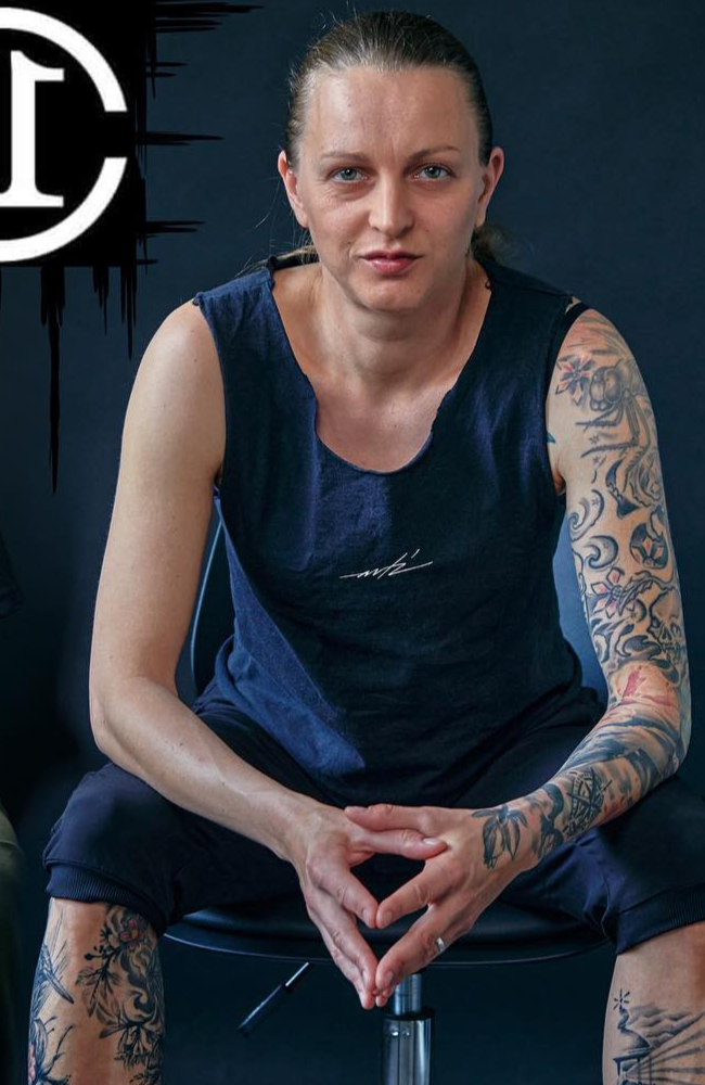 ANTI = ART DEALER + TATTOO